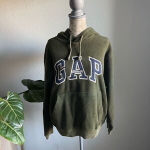 Gap Athletic Vintage Fleece Logo Hoodie in Army Green
